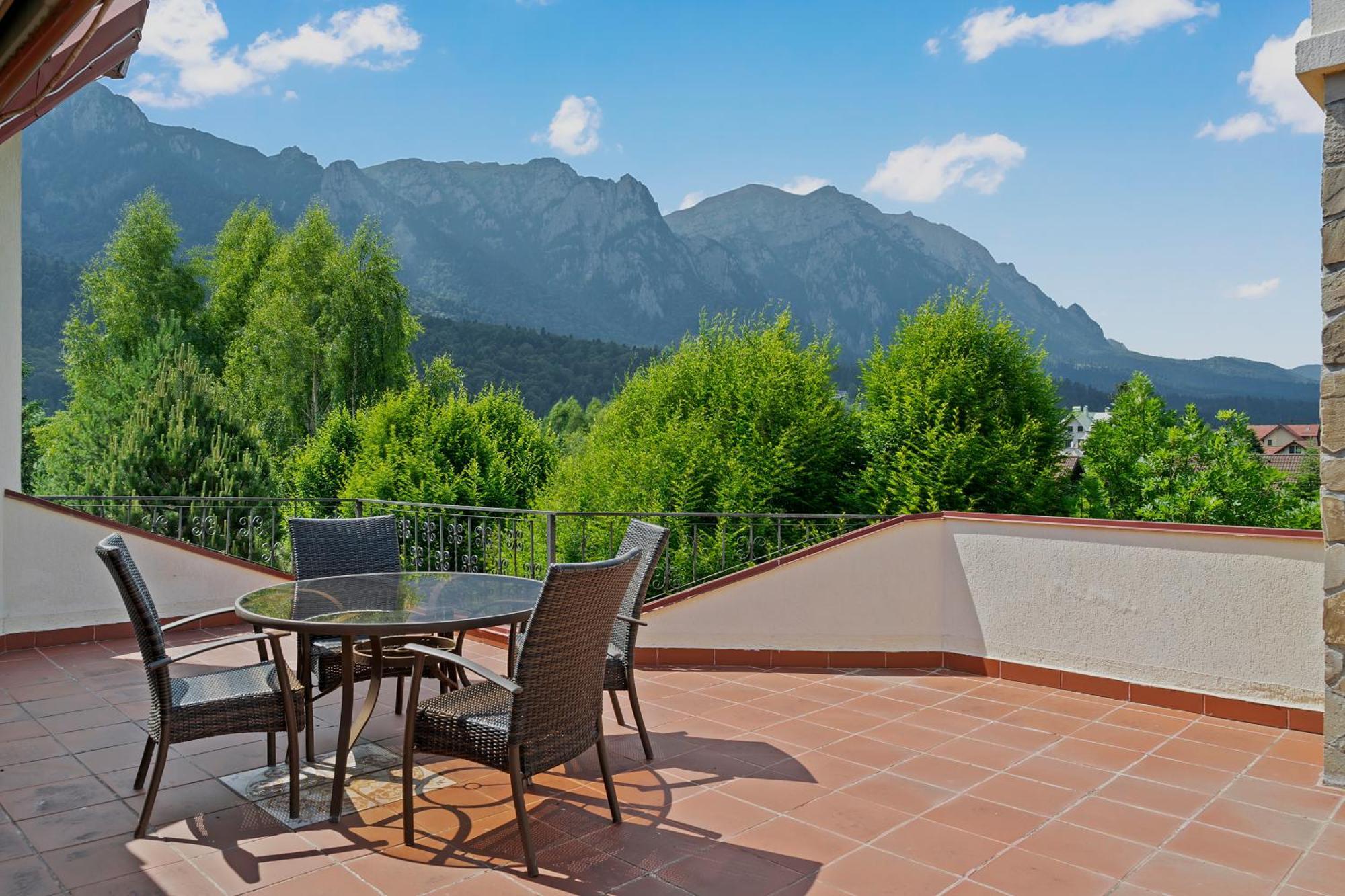 Wine Cellar Villa With Beautiful Garden In Sinaia - Busteni Poiana Tapului Exterior foto